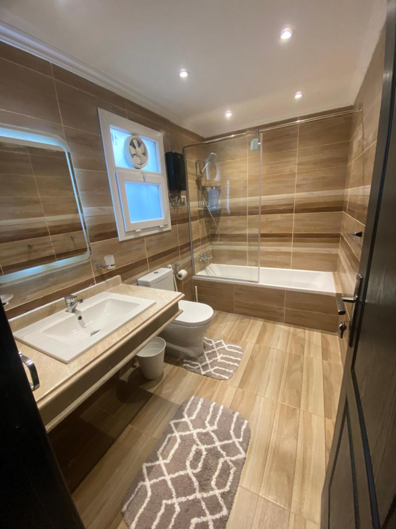 Luxury 3Br Pool View Near Airport! Leilighet Kairo Eksteriør bilde